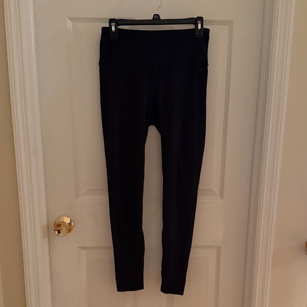Yogalicious Black Long High-Waisted Athletic Leggings